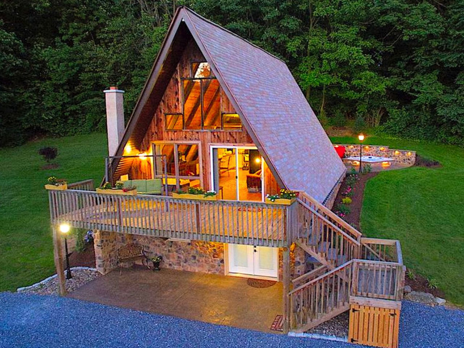 Fantastic A-Frame Cabin for a Couples Getaway